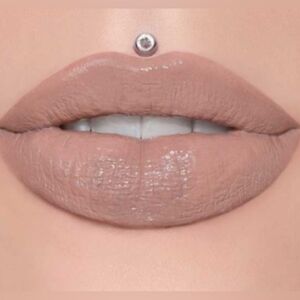 Jeffree Star "CELEBRITY SKIN" Supreme Gloss
